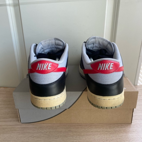 RARE 2012 Nike Dunk Lo “Dark Grey Red” Sneakers -Men 12 - Picture 6 of 13